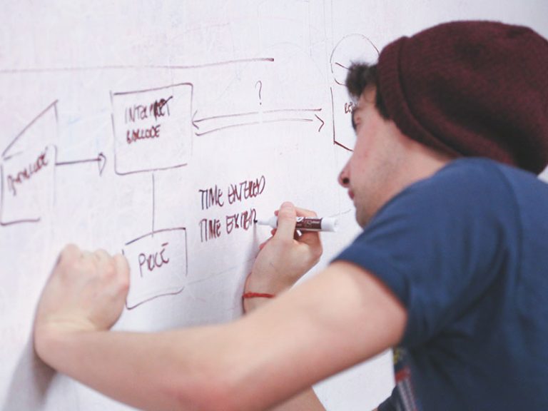 黑群晖二合一镜像（6.2.3-25426 和 6.1.7-Update3）设置向导、分区自动扩容